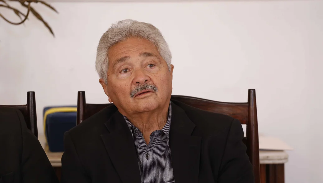 Elmano Férrer