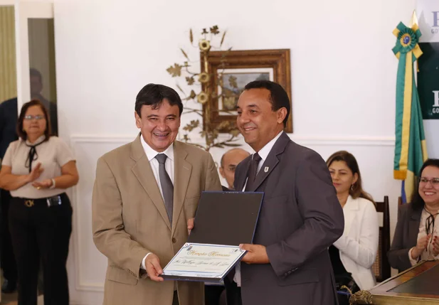 Governador Wellington Dias e o Reitor da UESPI, Nouga Cardoso