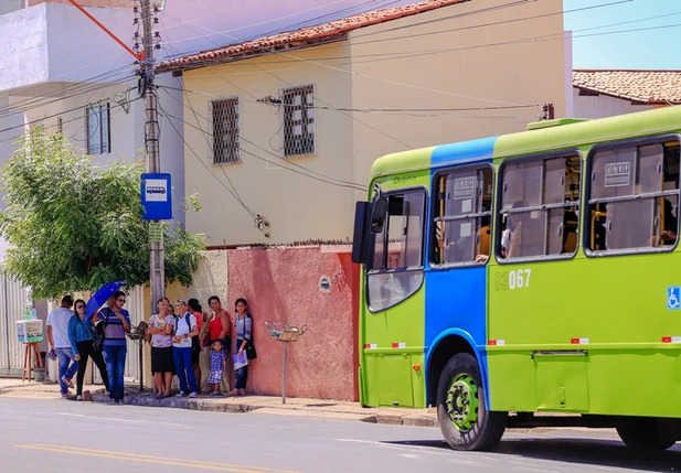 Parada de Ônibus irregular