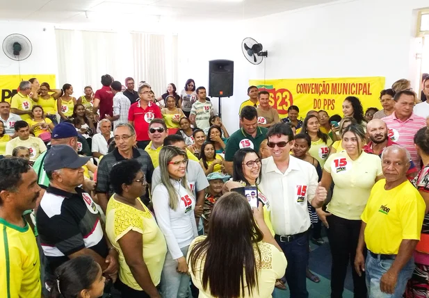 PMDB oficializa candidatura de Marllos Sampaio a prefeito
