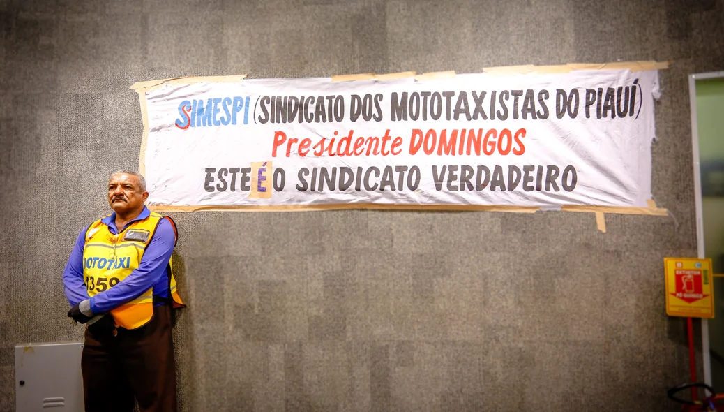 Manifestação dos Mototaxistas na Câmara dos vereadores 