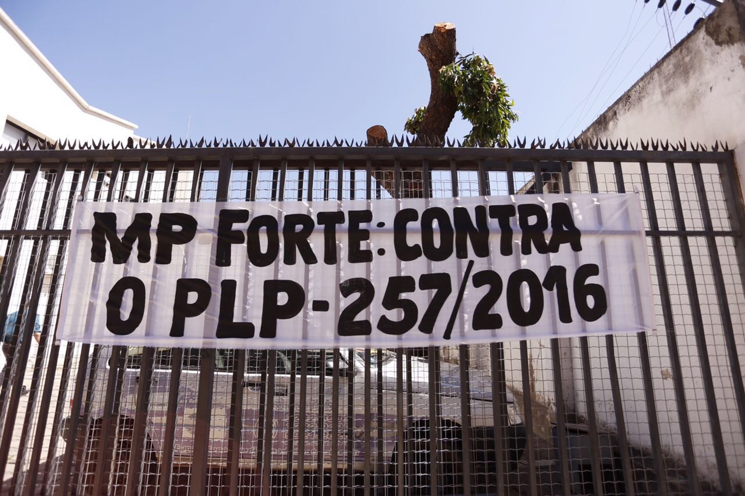 MP protesta contra projeto de Lei