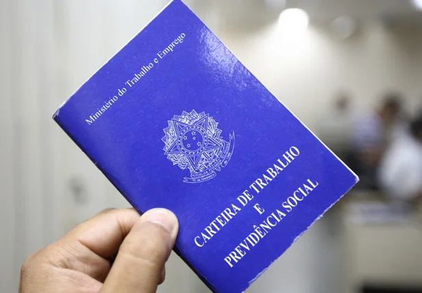 Brasil só deve recuperar estoque de empregos em 2021