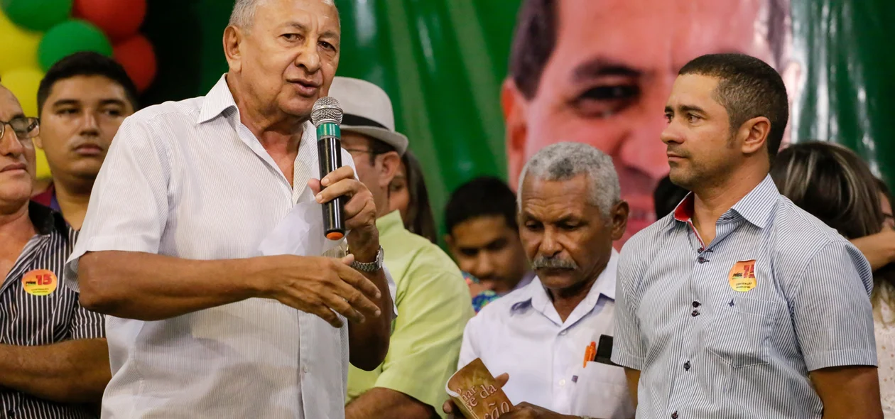 Dr.Pessoa em seu pronunciamento durante a convençao do PMDB em Demerval Lobão