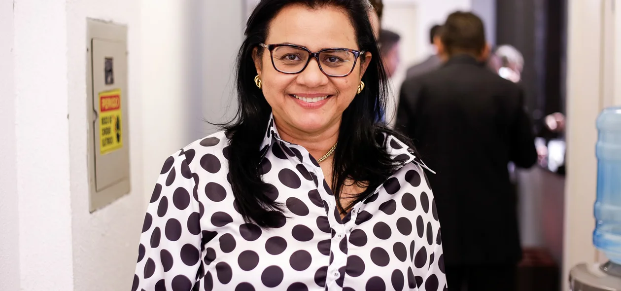 Juíza Carmem Ferraz Soares da 32ª Zona Eleitoral, localizada na cidade de Altos