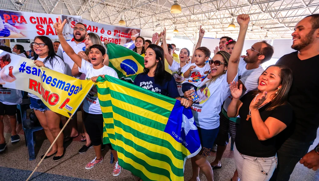 Torcida de Sarah Menezes