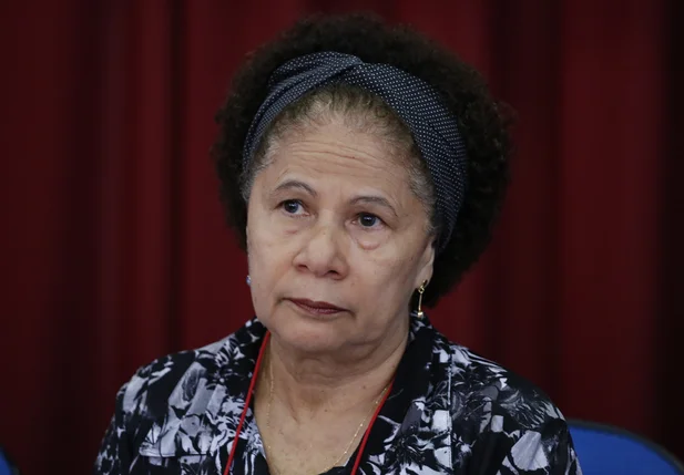 Regina Sousa 