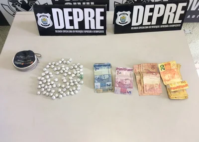 Droga apreendida com o adolescente
