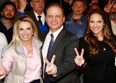 Cida Borghetti, Ricardo Barros e Maria Victoria Broghetti Barros