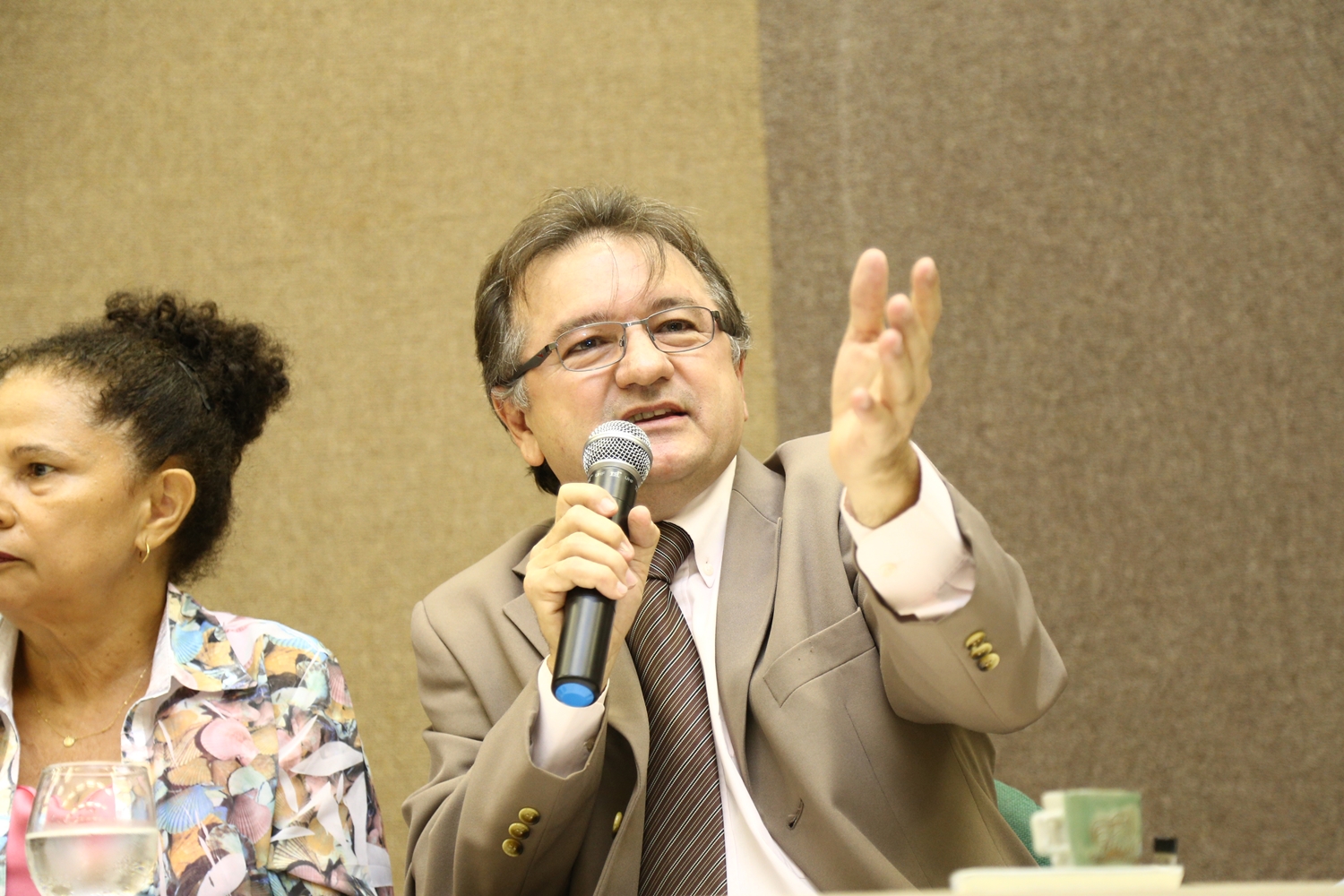 Deputado Merlong Solano 