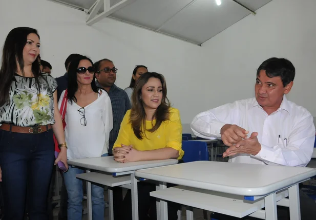 Wellington Dias anuncia vagas em cursos técnicos de São Miguel do Tapuio 