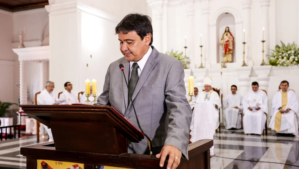 Governador Wellington Dias participa de celebração