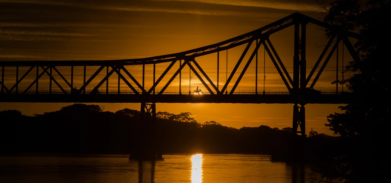 Ponte Metálica