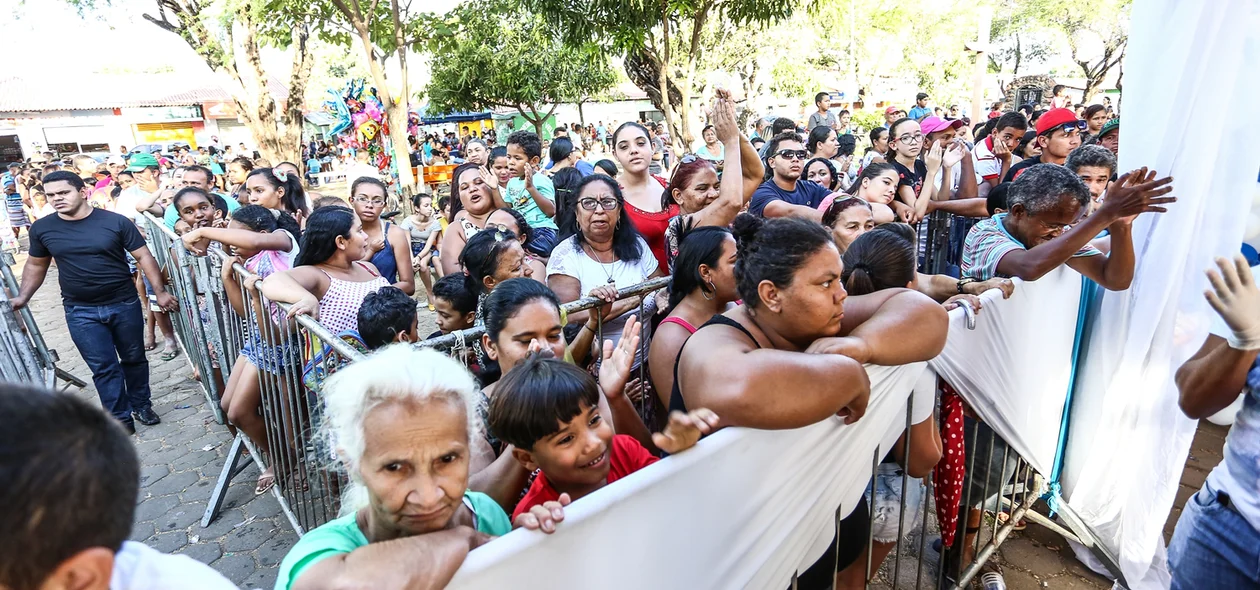 Público aguarda os parabéns