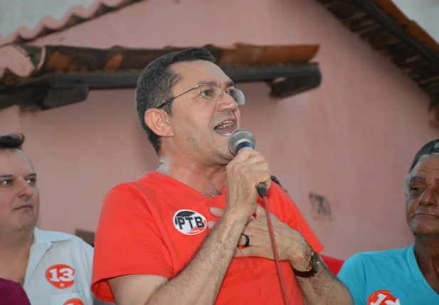Primeiro dia de campanha do Padre Valmir em Picos