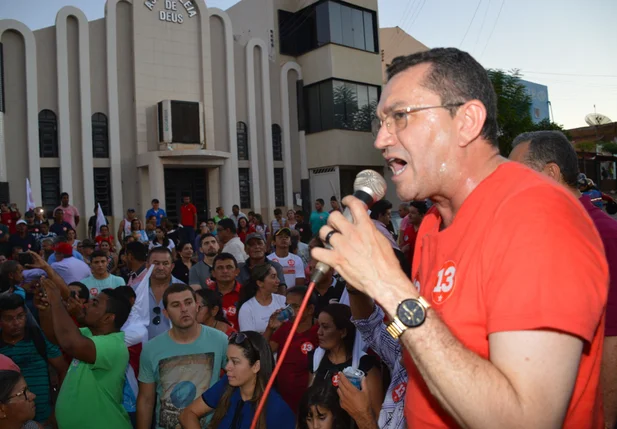 Padre Walmir diz que Picos não pode retroceder
