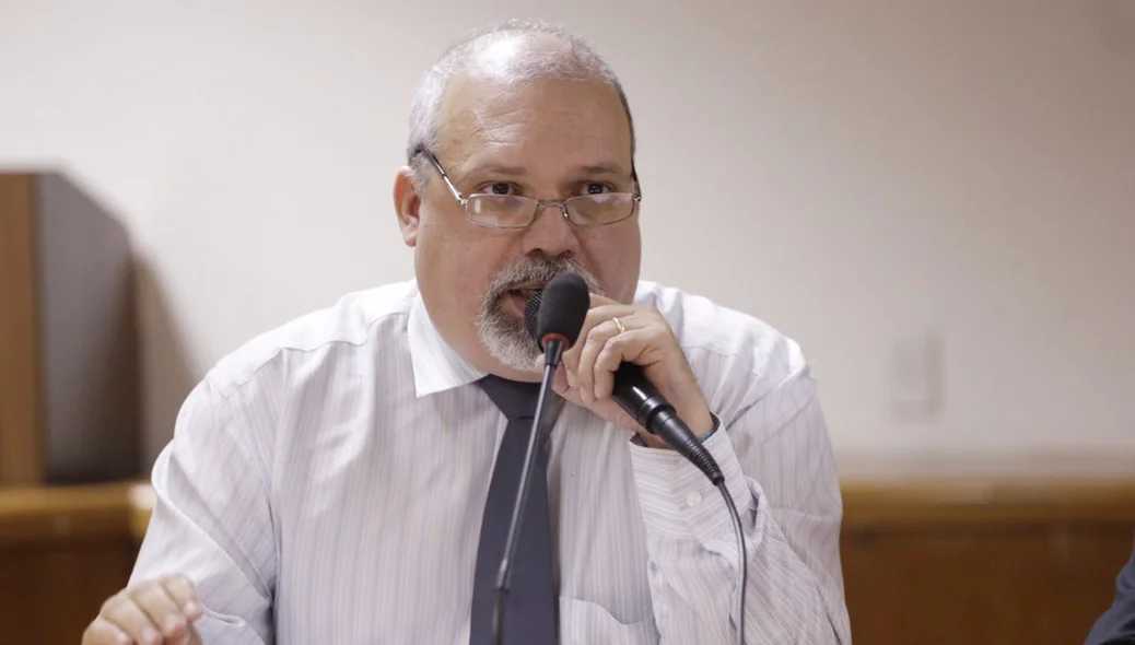 Henrique Conde, chefe de cartório eleitoral