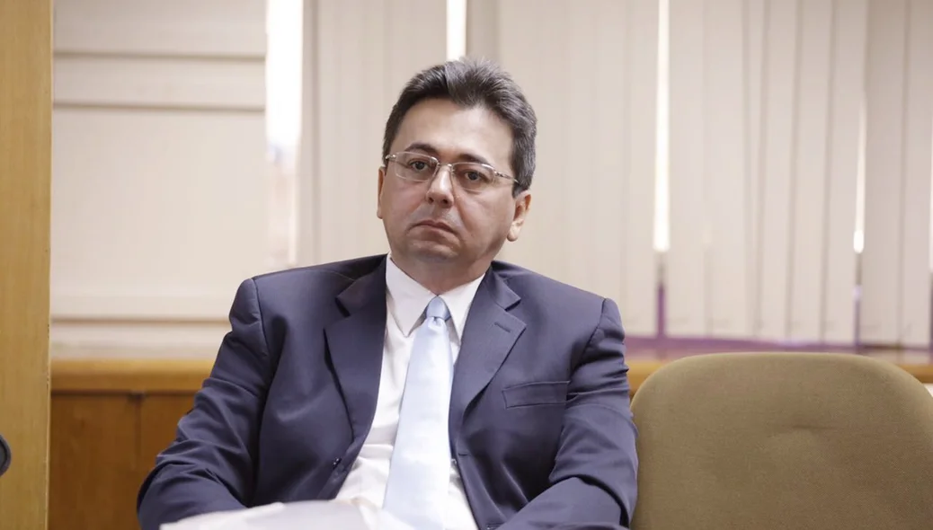Promotor de Justiça  Eny Marcos Pontes