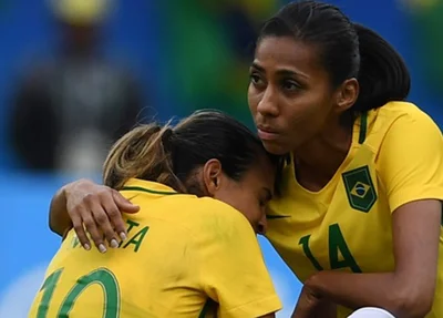 Seleção feminina perde bronze para o Canadá no futebol
