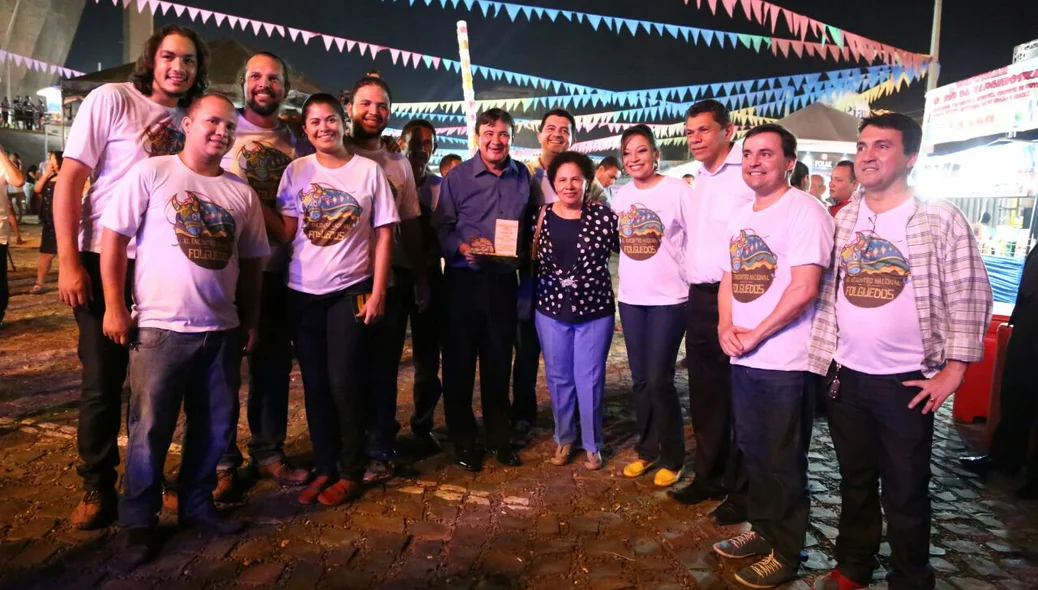 Wellington Dias e Regina Sousa no Encontro Nacional de Folguedos