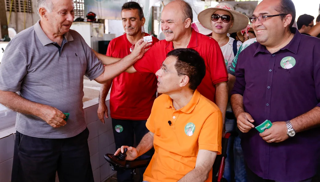 Amadeu e Décio visitam mercado do peixe
