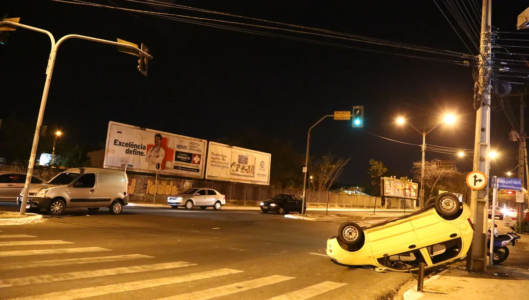 Acidente na Avenida Miguel Rosa