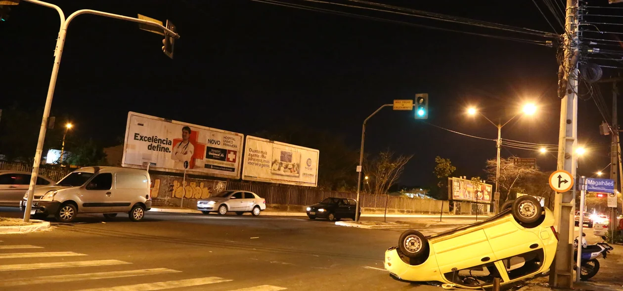 Acidente na Avenida Miguel Rosa