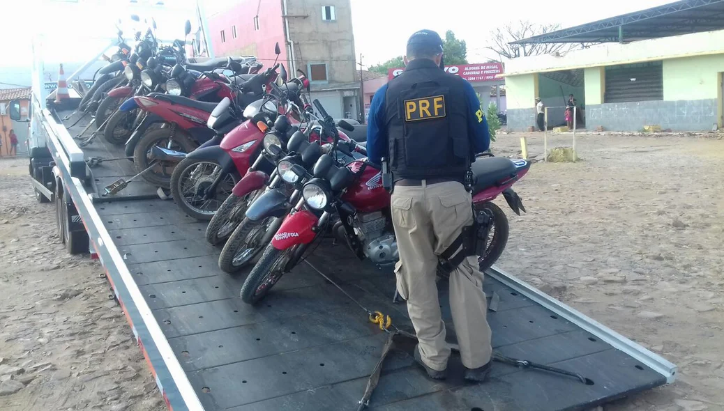 Motocicletas apreendidas.jpg