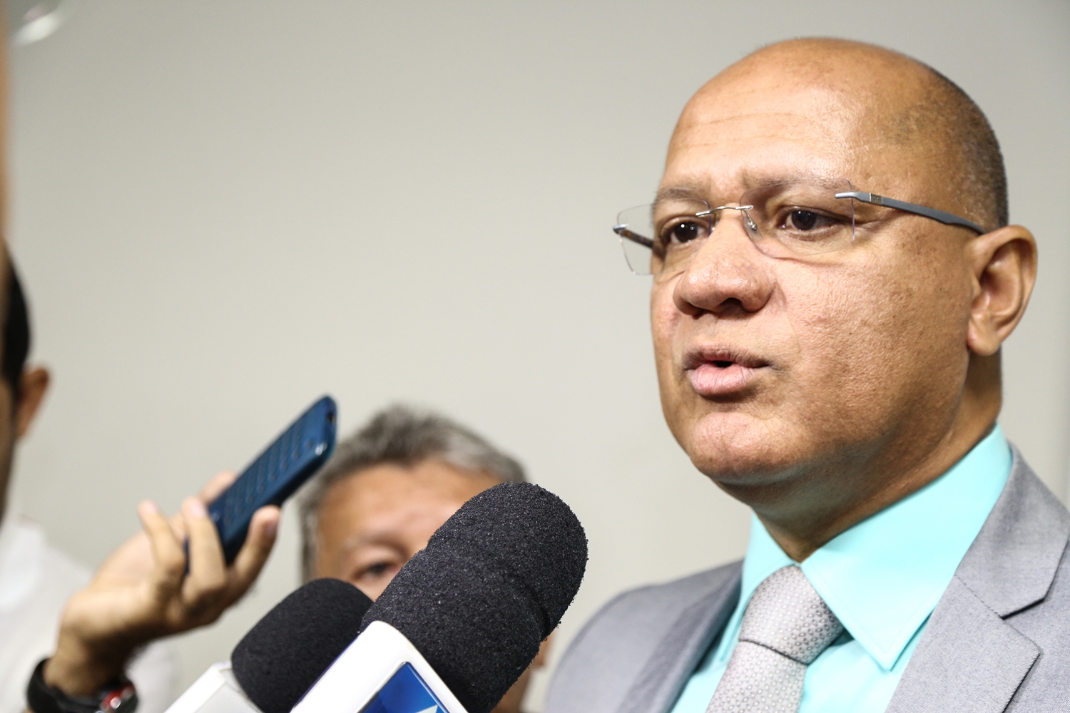 Secretário de Administração do Estado do Piauí, Franzé Lima 