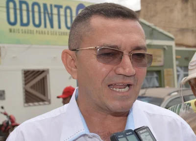 Padre Walmir conta com maior tempo no horário eleitoral do rádio 