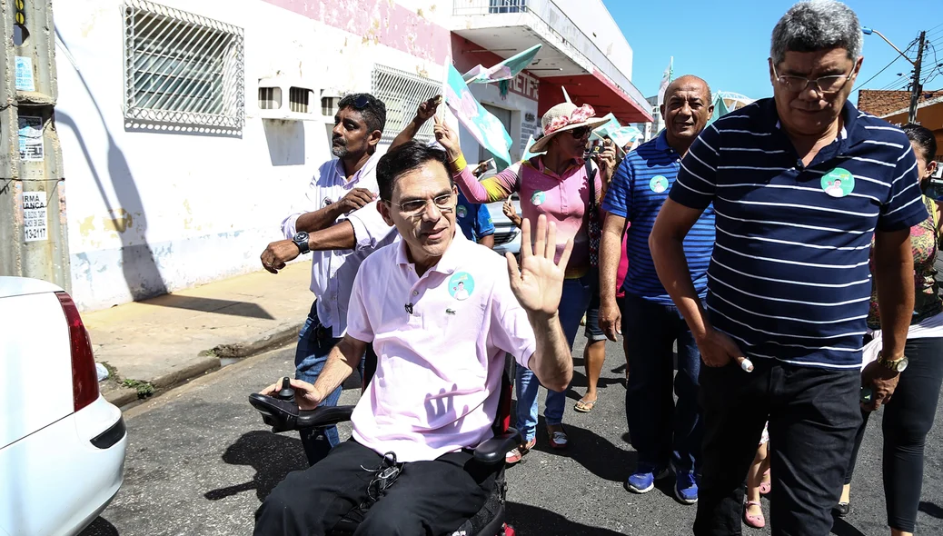 Amadeu Campos na sua caminhada em Teresina 