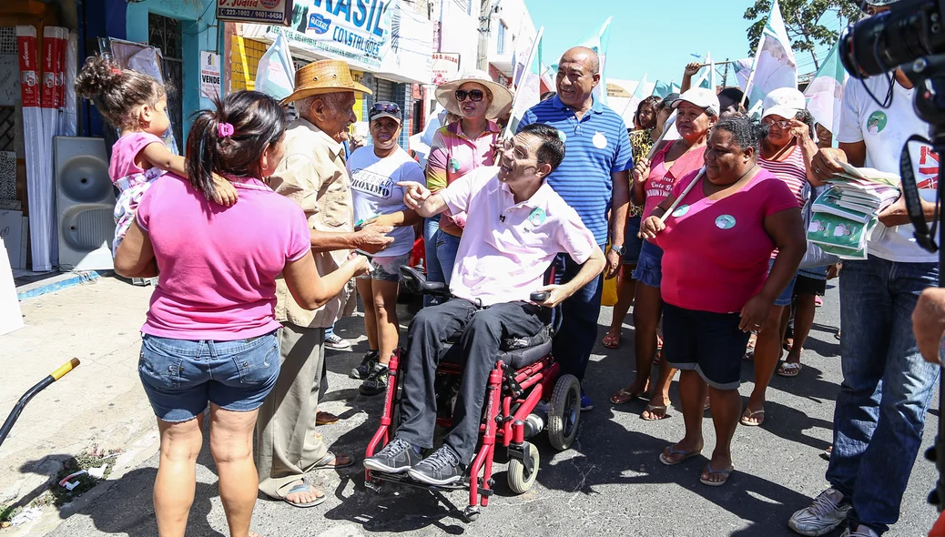Caminhada Amadeu Campos no bairro Piçarra 