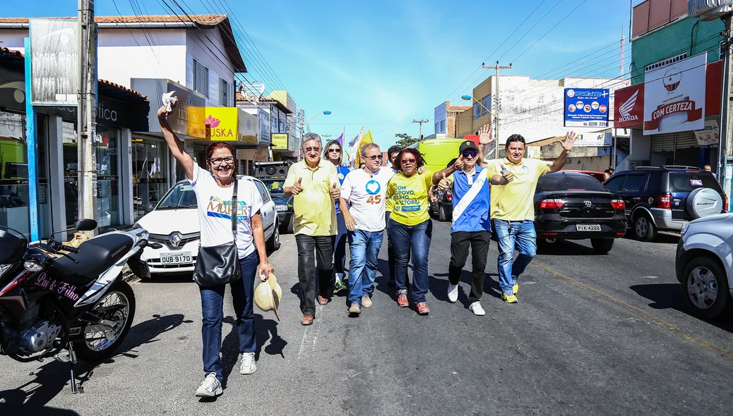 Firmino Filho caminhada Avenida Principal do Parque Piauí 