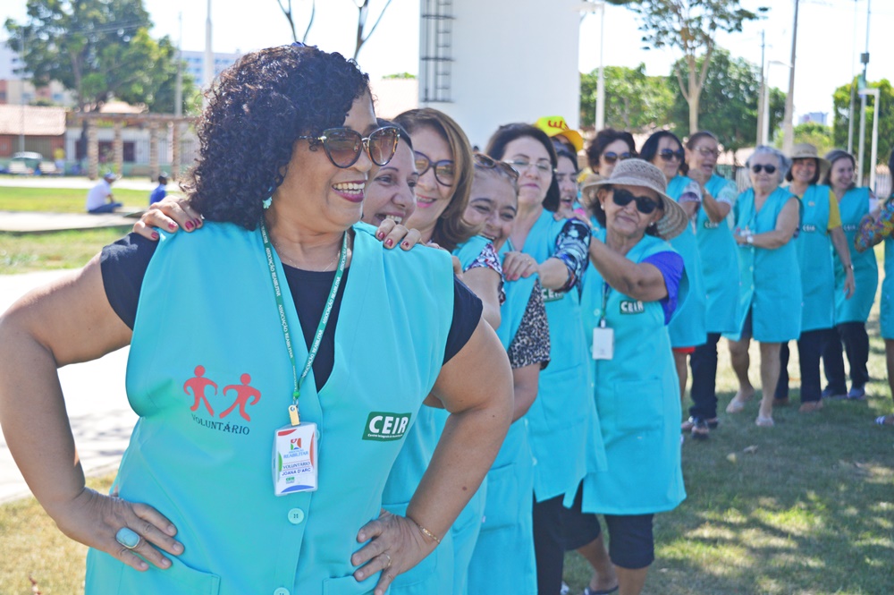 Voluntários do Ceir realizam ação no Parque da Cidadania