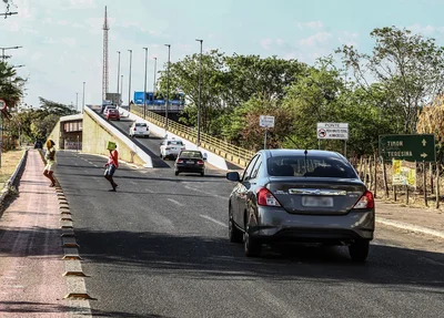 Ponte da Amizade em Timon Maranhão que da acesso a cidade de Teresina Piauí 
