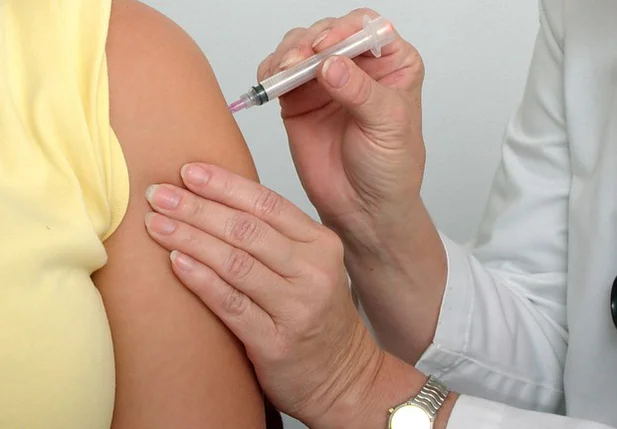 Cientistas criam vacina contra hepatite B em Portugal