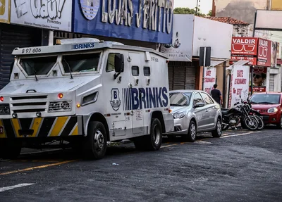 Carro forte envolvido no acidente 