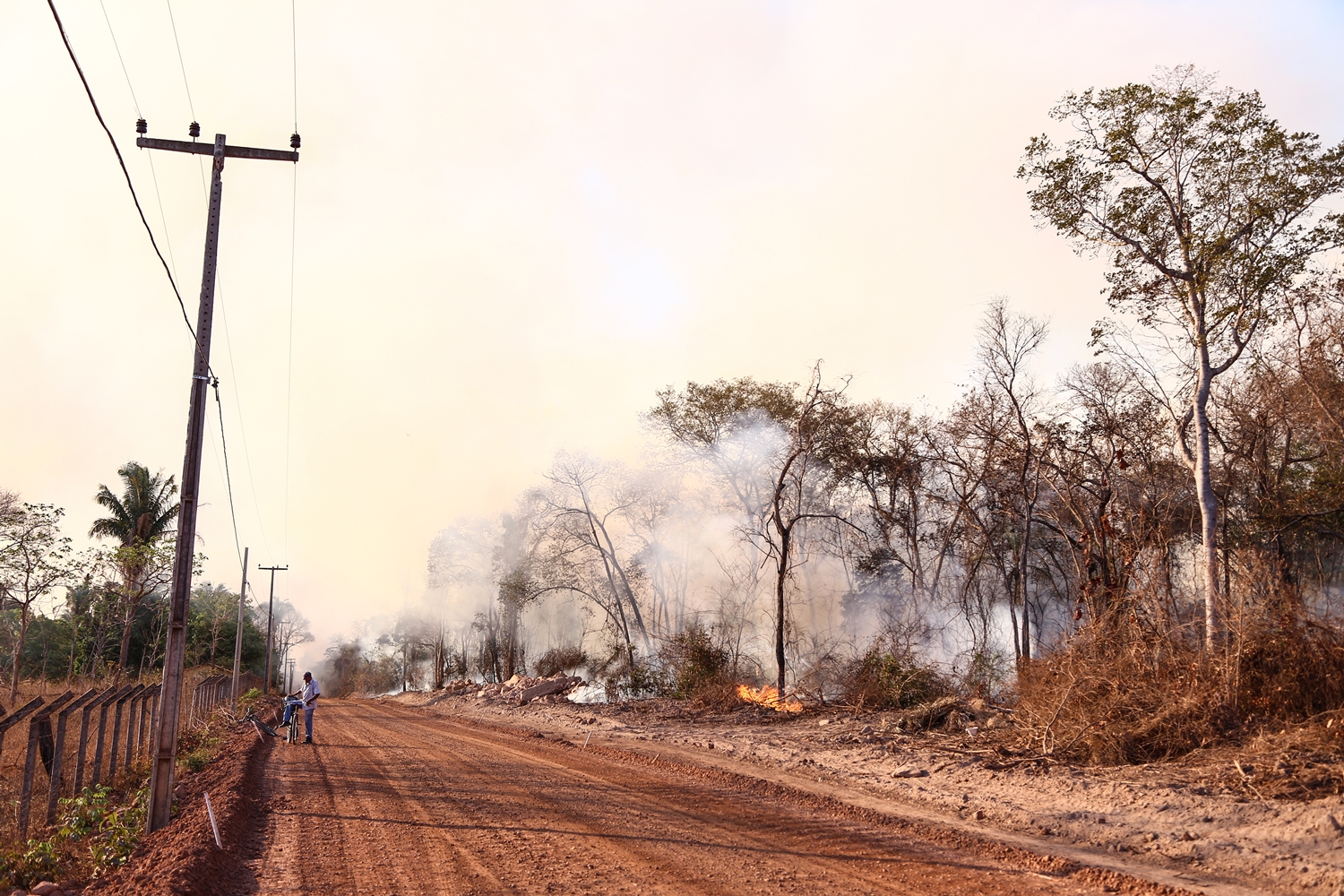  Incêndio próximo a Central da Eletrobras