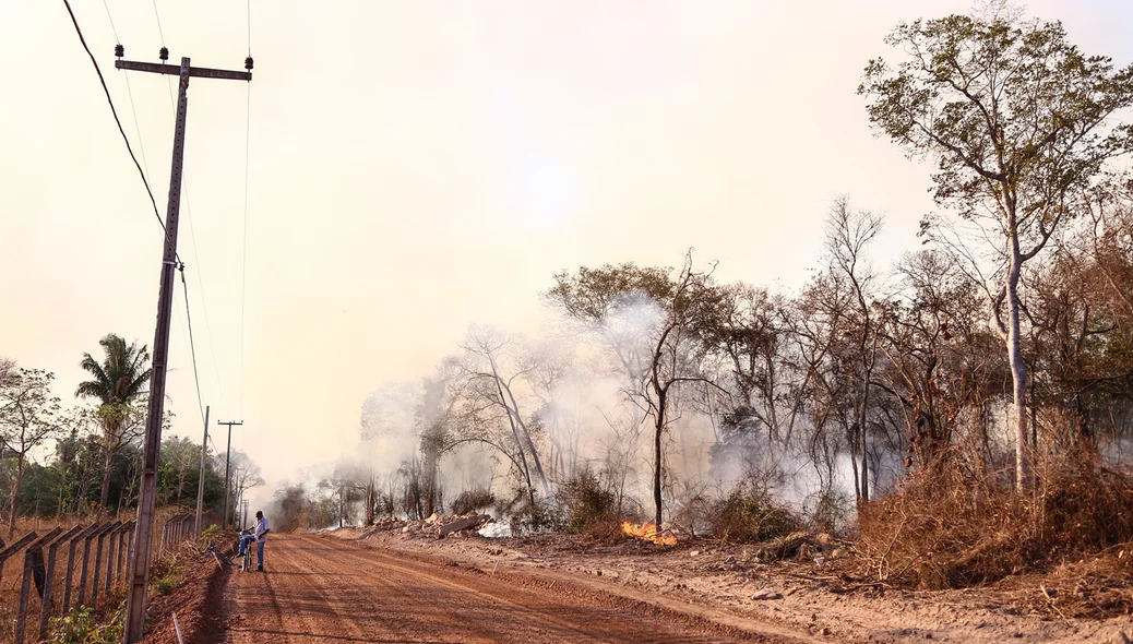  Incêndio próximo a Central da Eletrobras