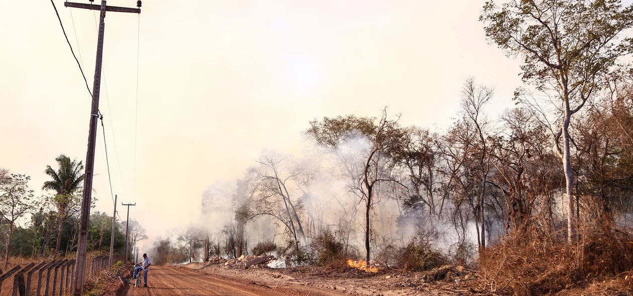  Incêndio próximo a Central da Eletrobras