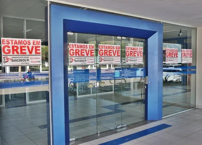 Bancos em Teresina em greve