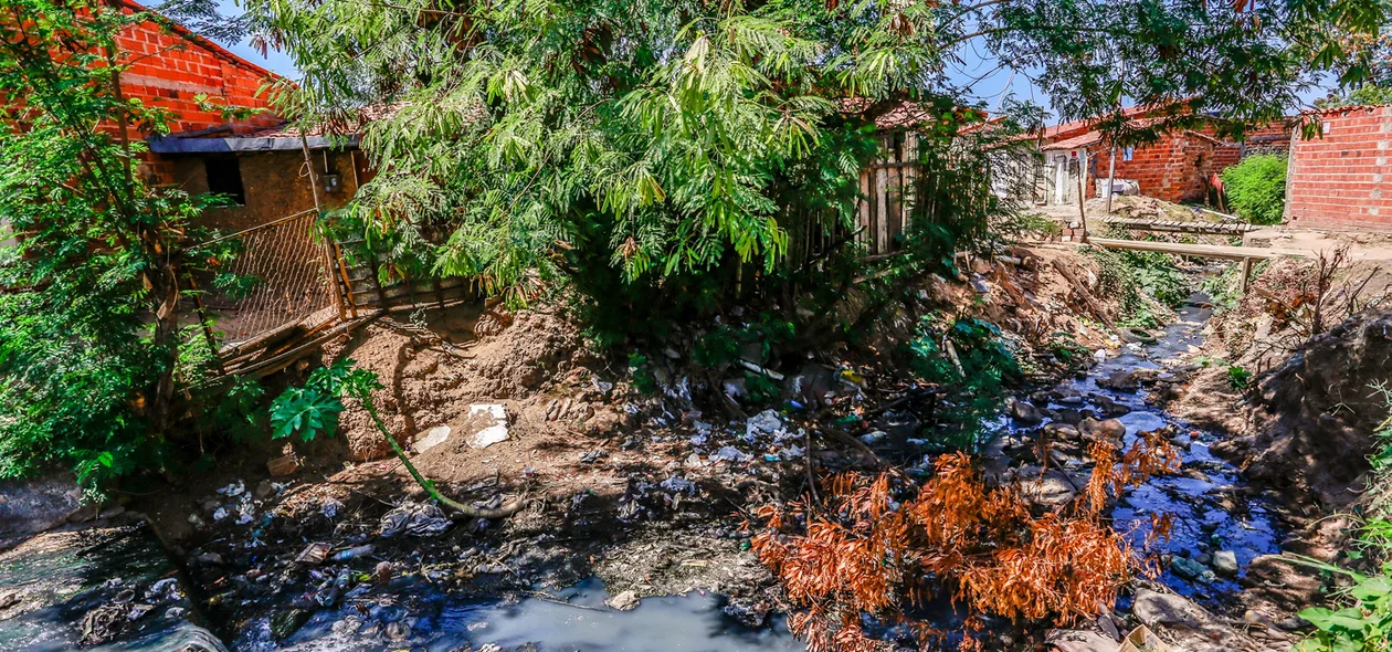 Galeria a céu aberto no bairro promorar