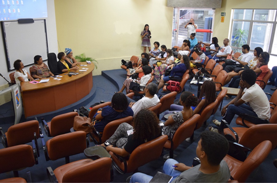 Mesa-redonda relembra história da piauiense Esperança Garcia