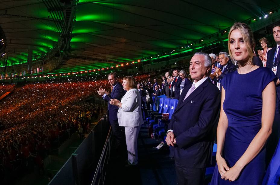 Temer recebe muitas vaias na abertura da Paralimpíada