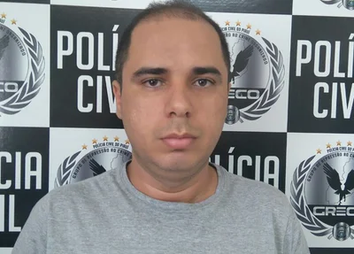 Advogado Charles Adriano Amorim