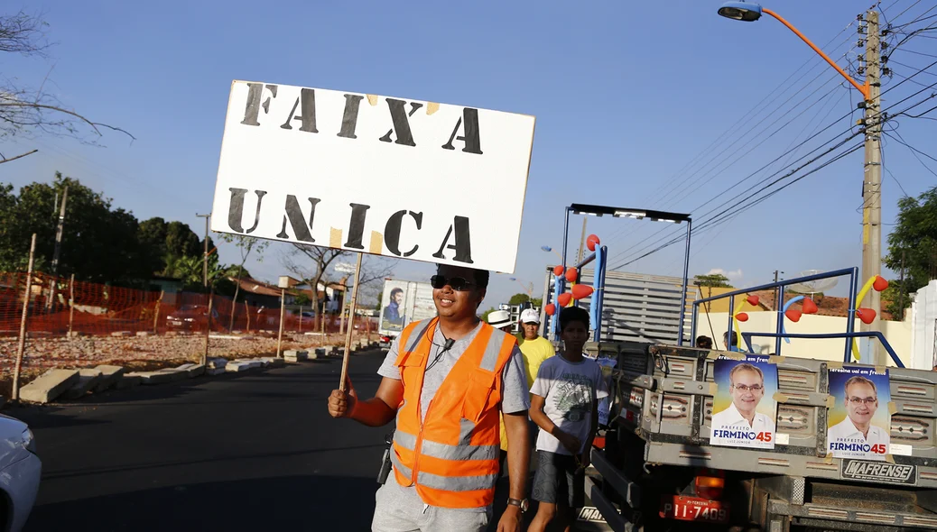 Concentração da carreata do Firmino Filho 