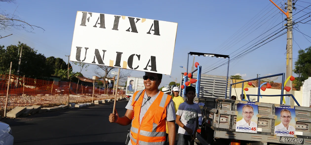 Concentração da carreata do Firmino Filho 