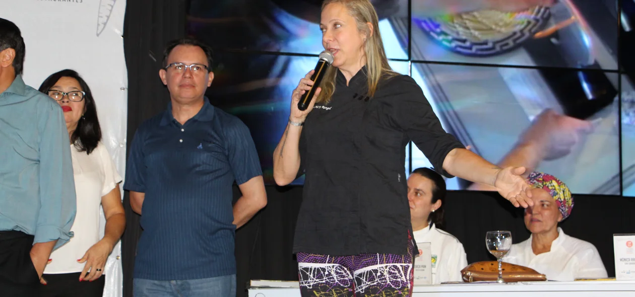 Chef Mônica Rangel