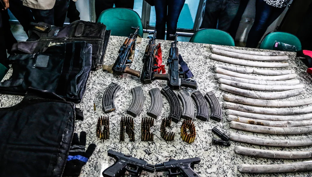 Armas e munições apreendidas