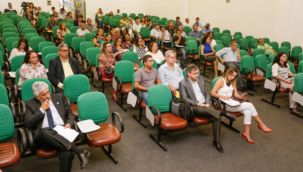 Autoridades presentes
